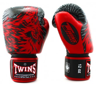 Боксерские перчатки Twins Special с рисунком (FBGV-50 red)